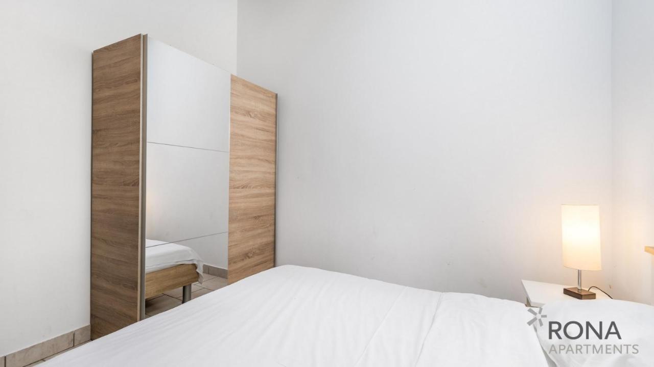 Rona Holiday Home Ana Porec Esterno foto